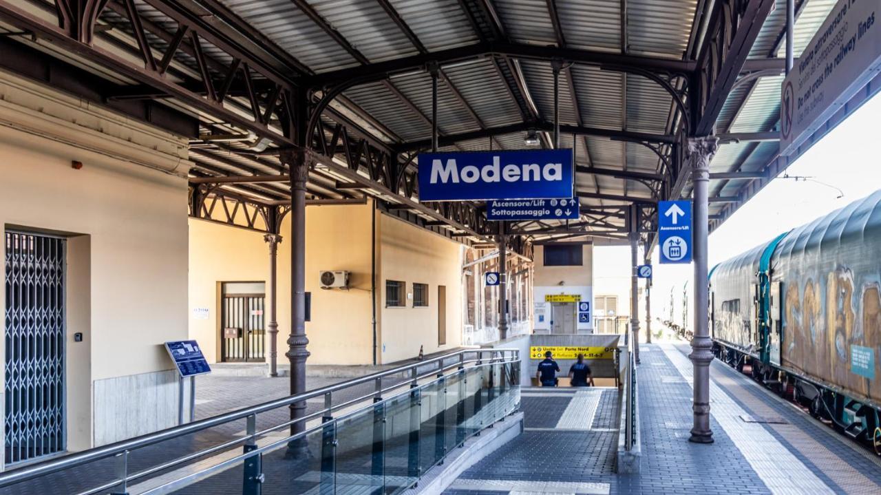 Grand Central By Alloro Su Treno - Affitti Brevi Italia Modena Kültér fotó